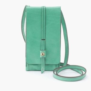 Hobo International Token Wallet in Seafoam — NWT